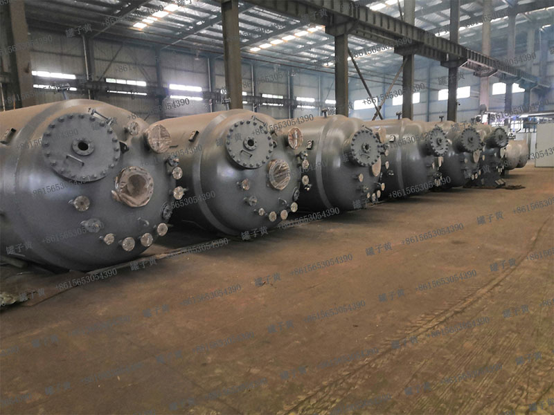 不锈钢反应釜002